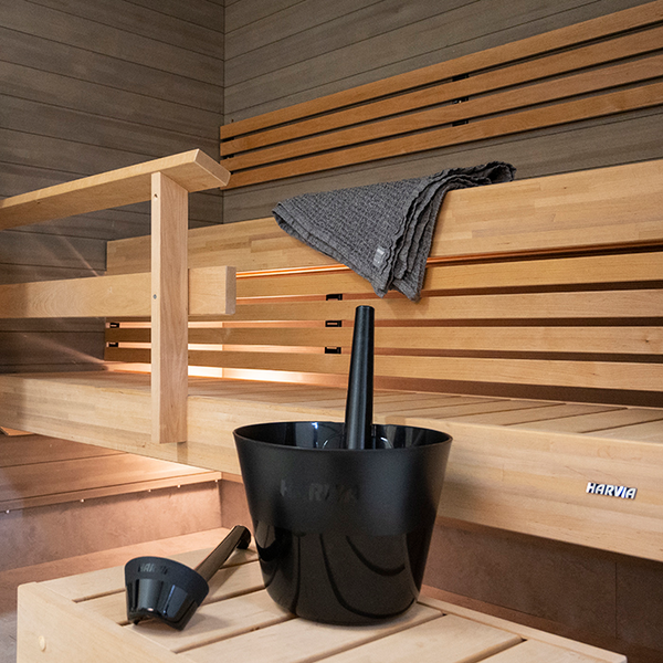 Kiulu ja kauha Harvia Click musta