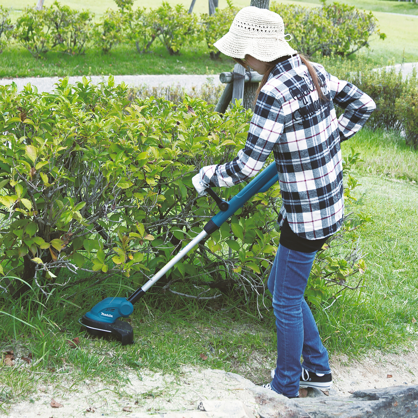 Ruohotrimmeri Makita DUR181SF 18V 1x3,0Ah