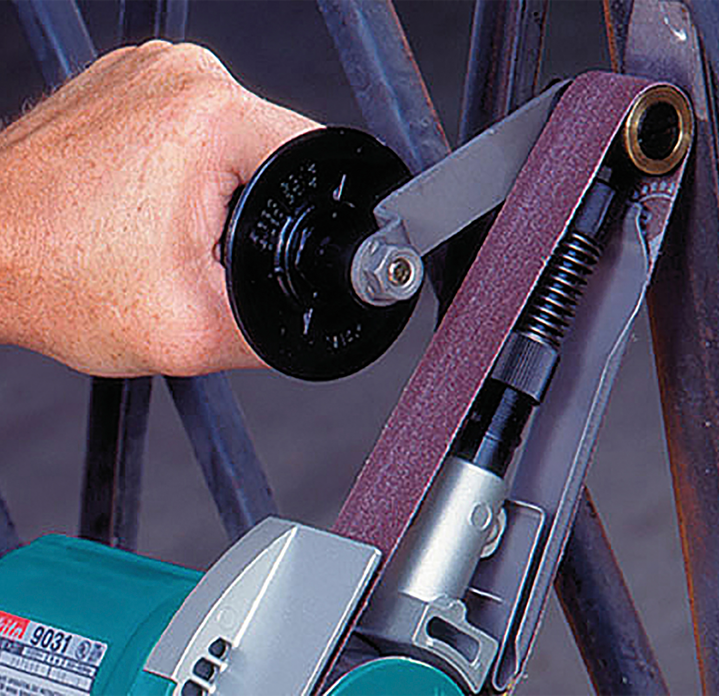 Nauhahiomakone Makita 9031 550W 30x533mm