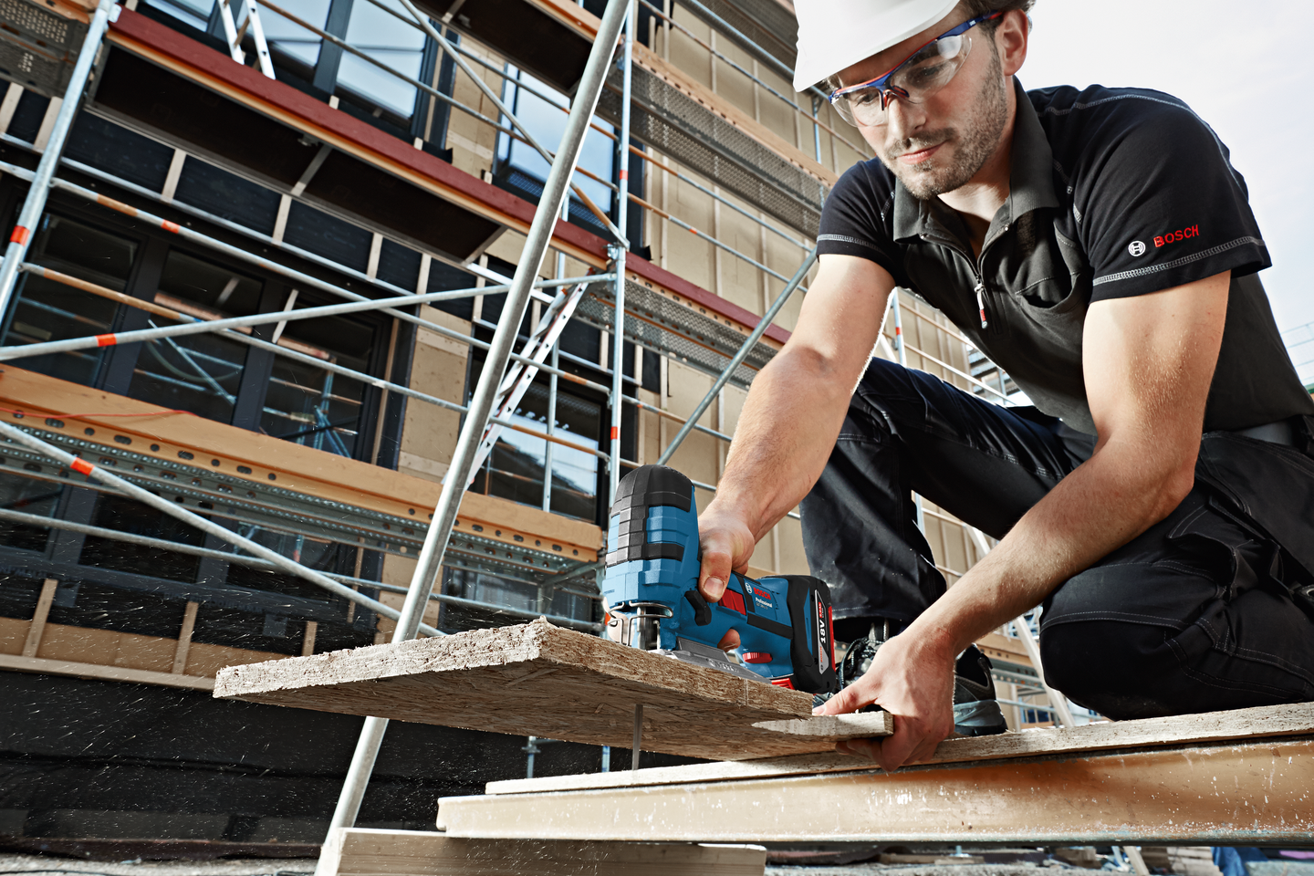 Akkupistosaha Bosch GST 18V-LIS Solo L-BOXX