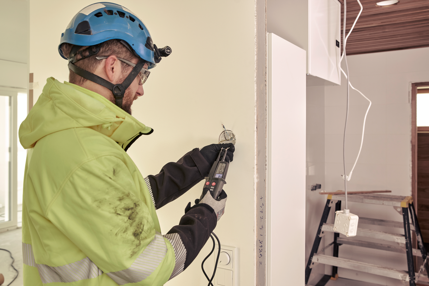 Jännitetesteri PROF 12 V - 1000 V DT-9331