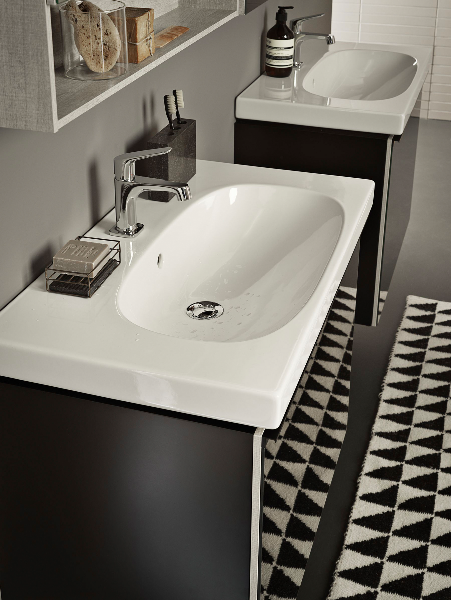 Pesuallas Geberit Acanto L90 S48,2cm hanareikä ylivuotoaukko