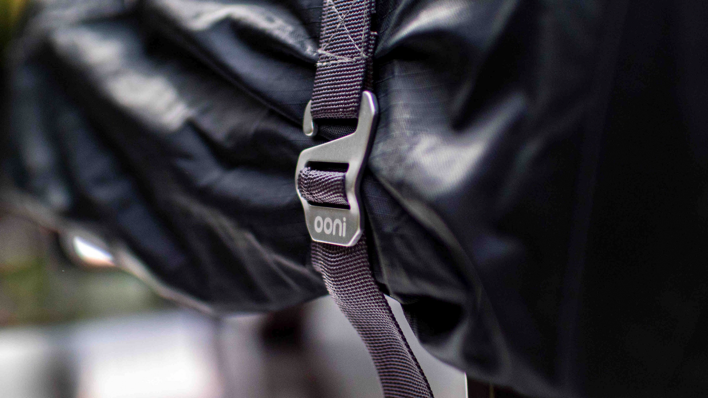 Suojapeite Ooni Karu 16