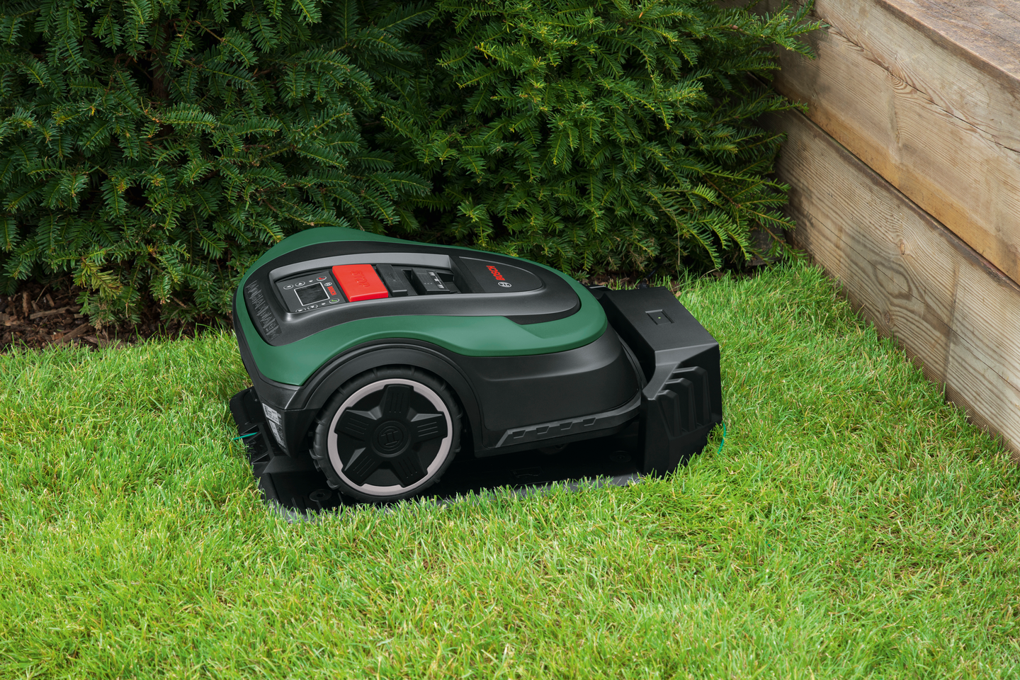 Robottiruohonleikkuri Bosch Indego M+ 700