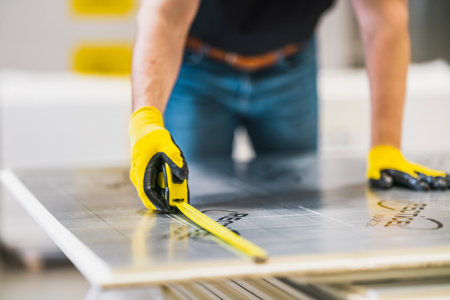 Eristyslevy Recticel EWall 20x1200x2400mm täyspontti