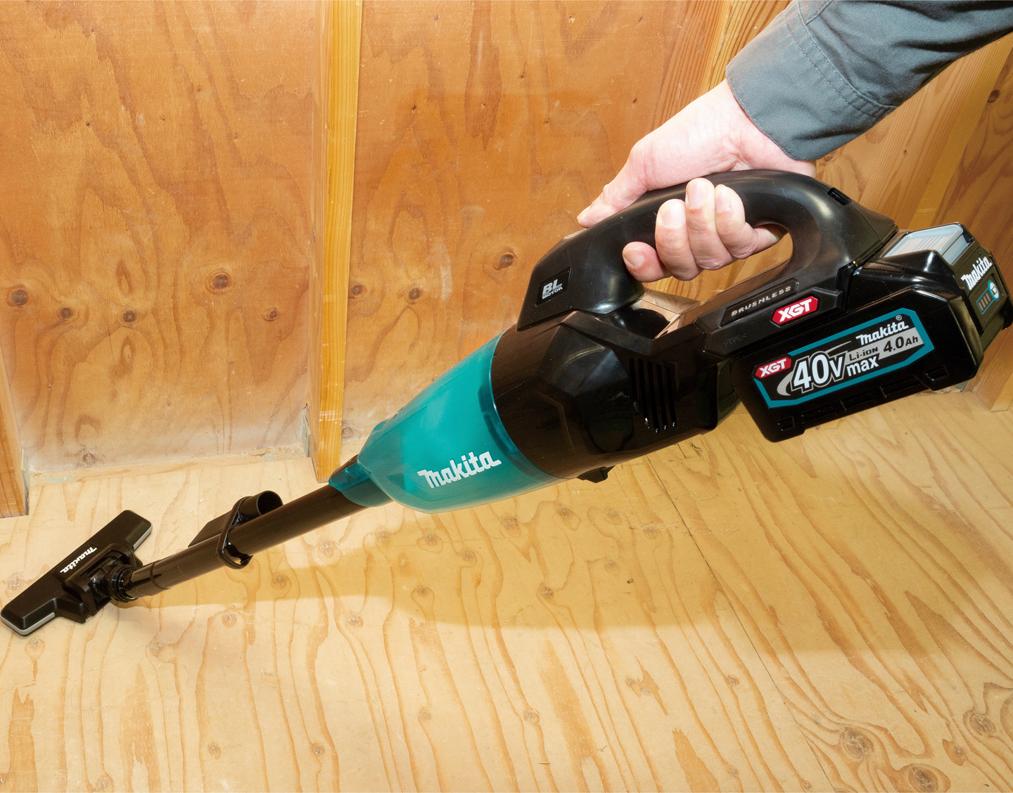 Rikkaimuri Makita CL001GD208 40V