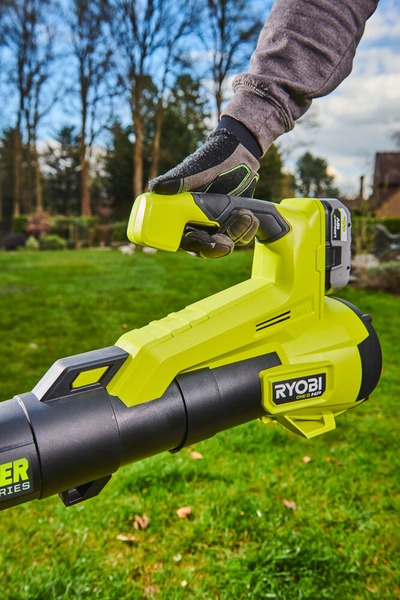 Puhallin Ryobi RY18BLXC-0 18V ONE+ HP runko