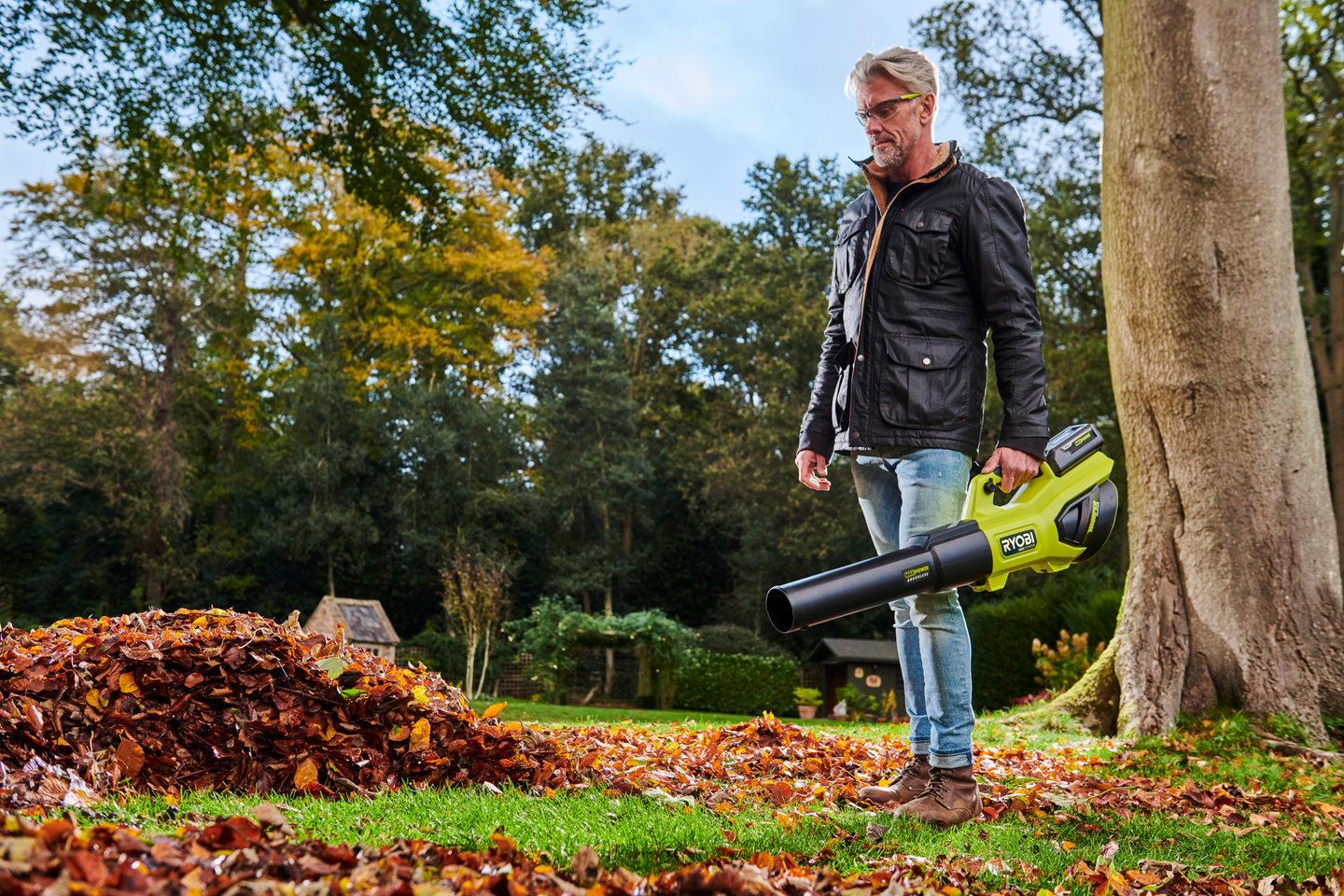 Puhallin Ryobi RY36BLXB-0 Max Power 36V runko