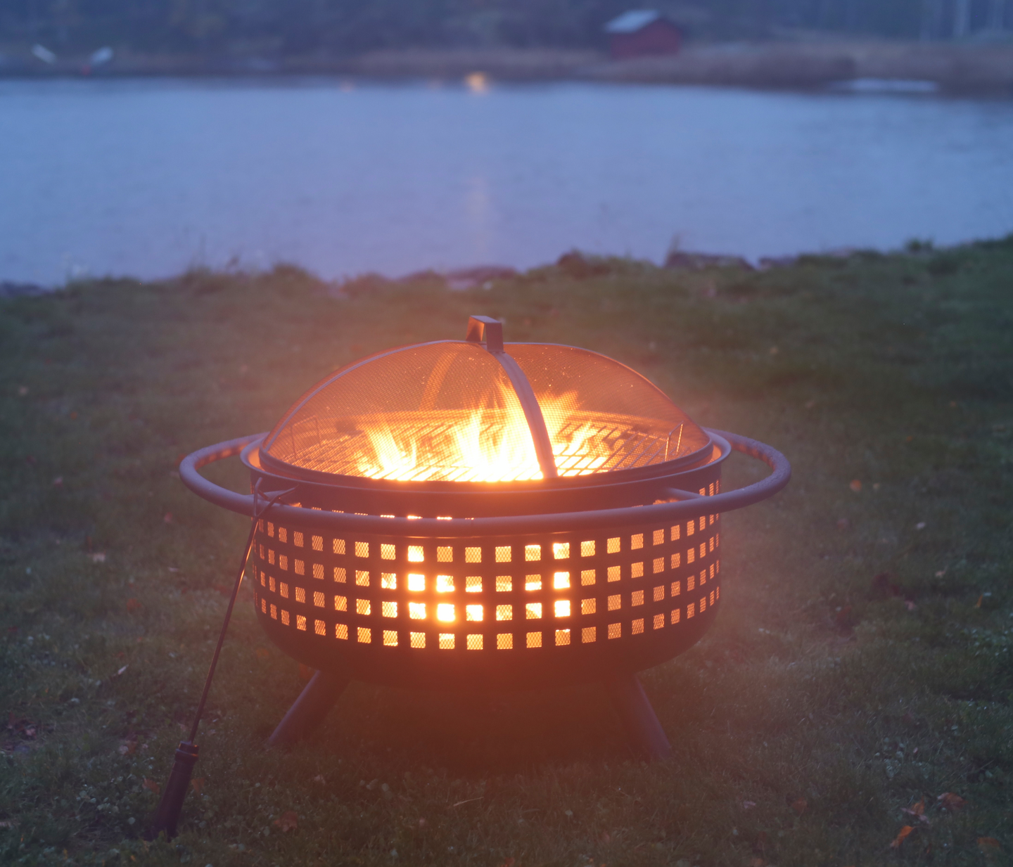 Tulisija  Lucifer Alexo