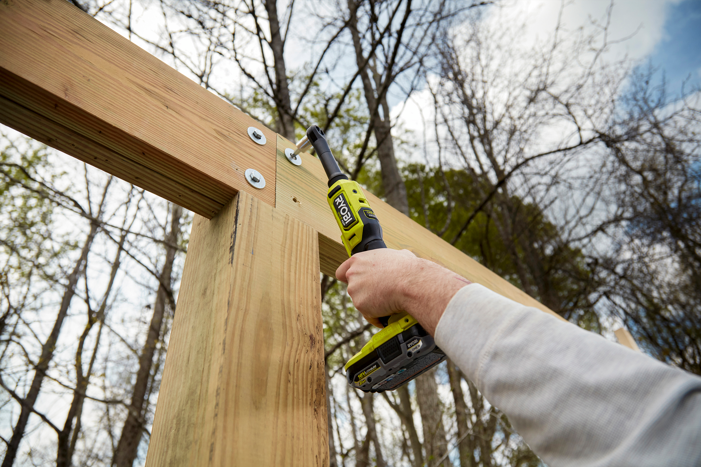 Akkuräikkäväännin Ryobi RRW1814X-0 1/4in kara 18V ONE+ HP hiiliharjaton