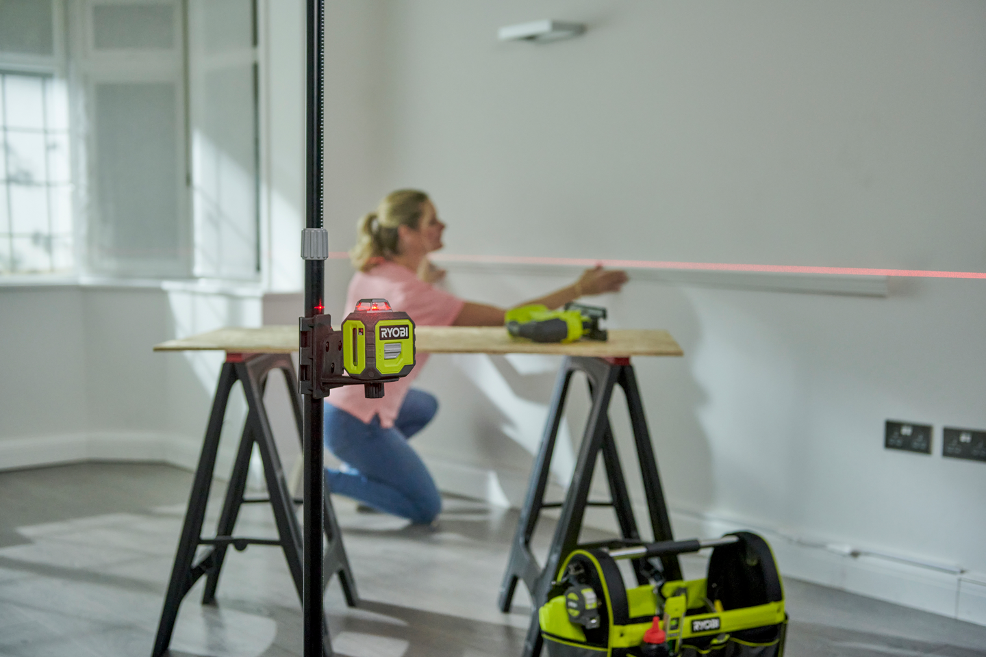 Linjalaser Ryobi RB360RLL 360 astetta punainen