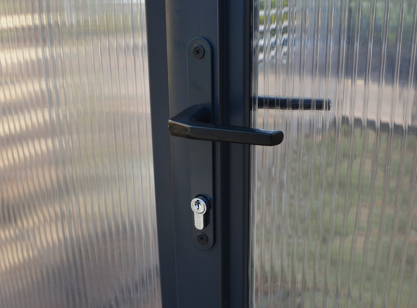 Kasvihuone Palram glory 14,7m2 8x20 harmaa