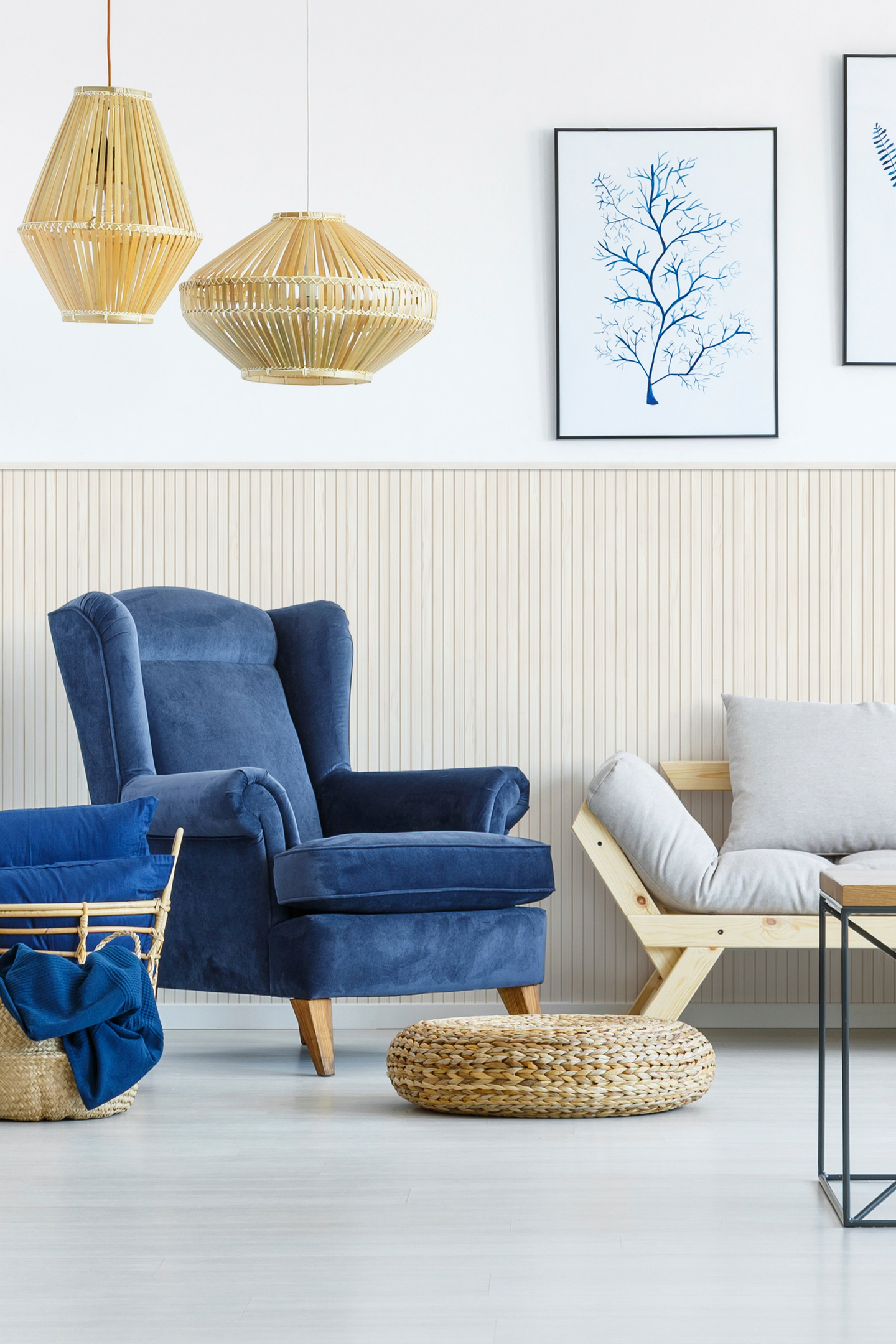 Sisustuspaneeli Cello 27x57x2680 rimapaneeli päätypontattu mänty valkovaha