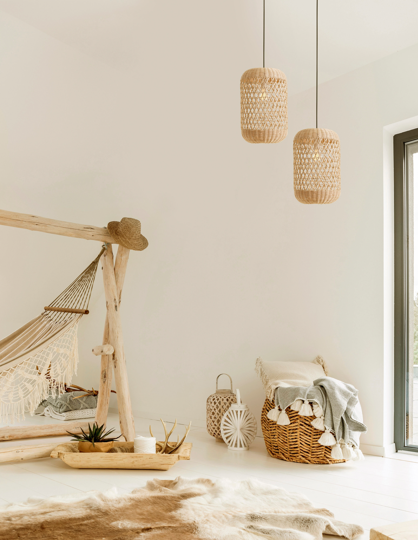 Riippuvalaisin Nova Luce Aurora 245mm