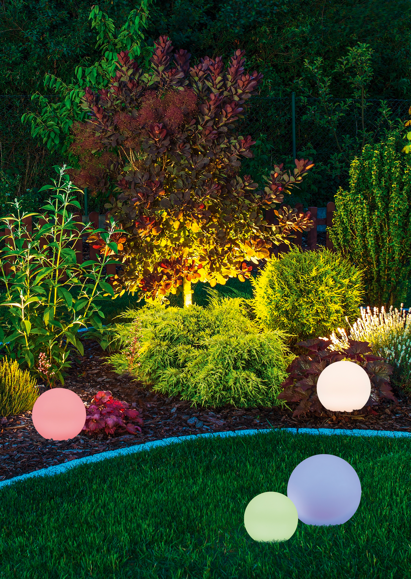 Aurinkokennovalaisin TRIO Melo led 20cm valkoinen RGBW ladattava