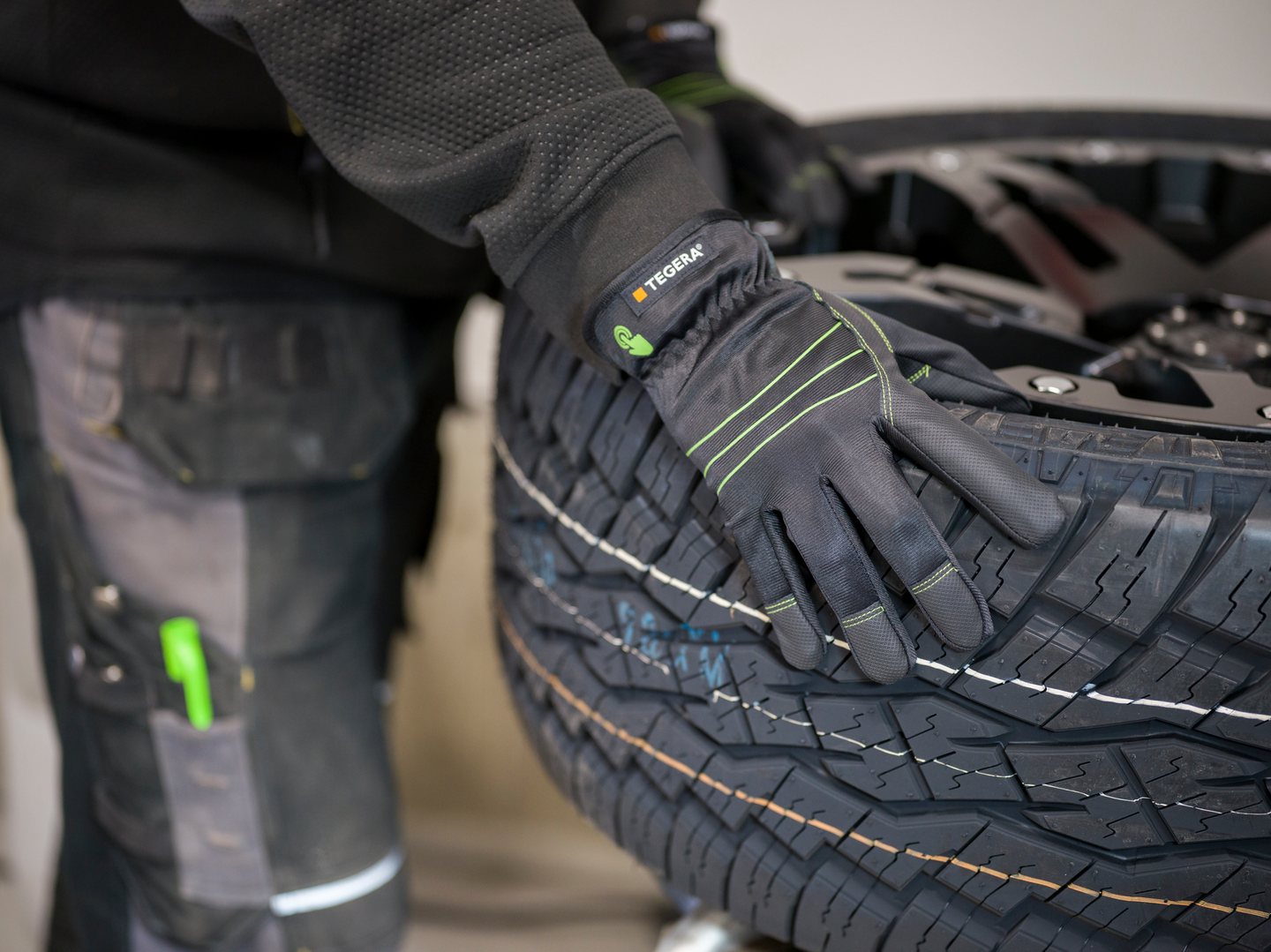 Käsineet TEGERA 520 synteettiset