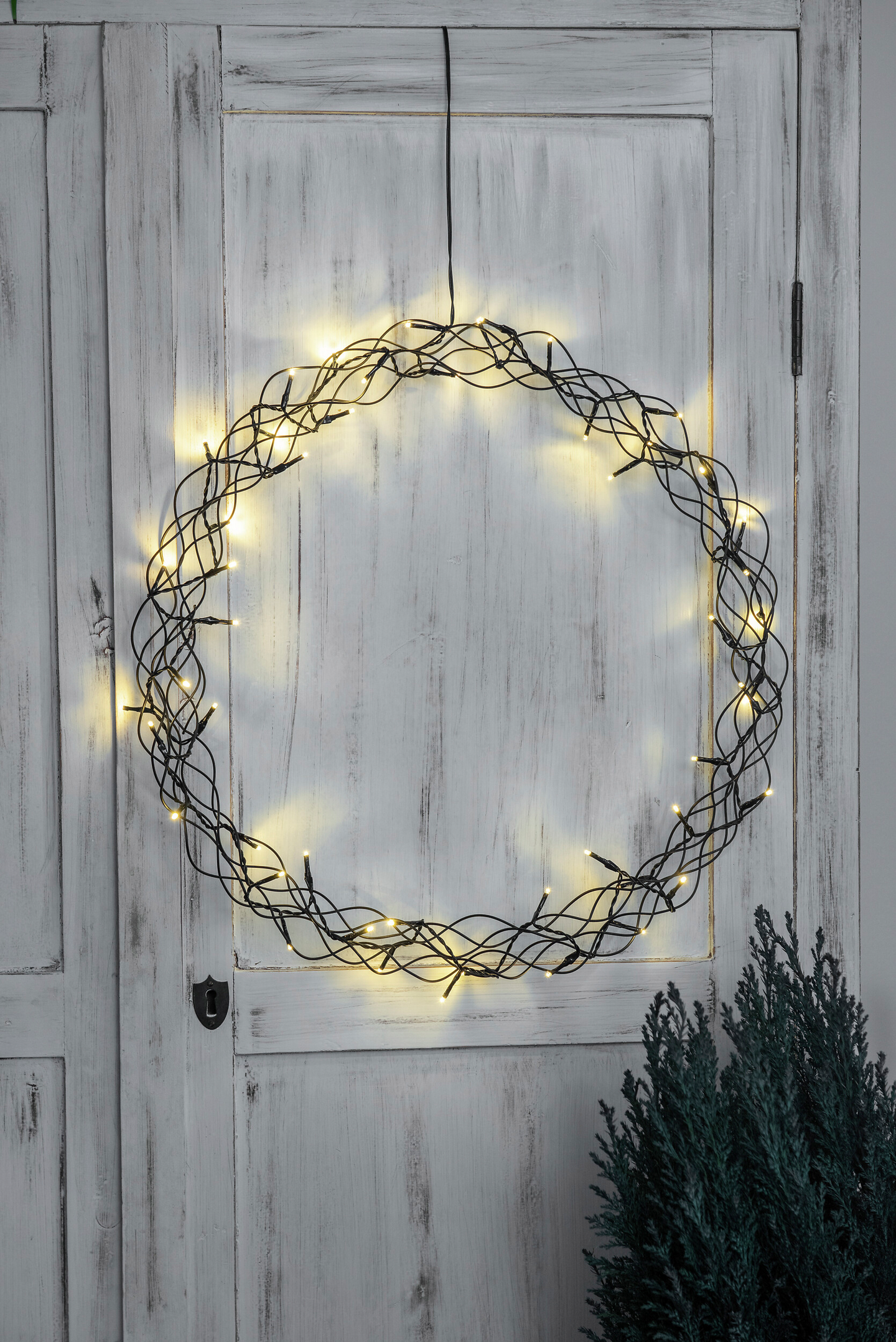 Kranssi Airam Merlin 50cm musta led IP20