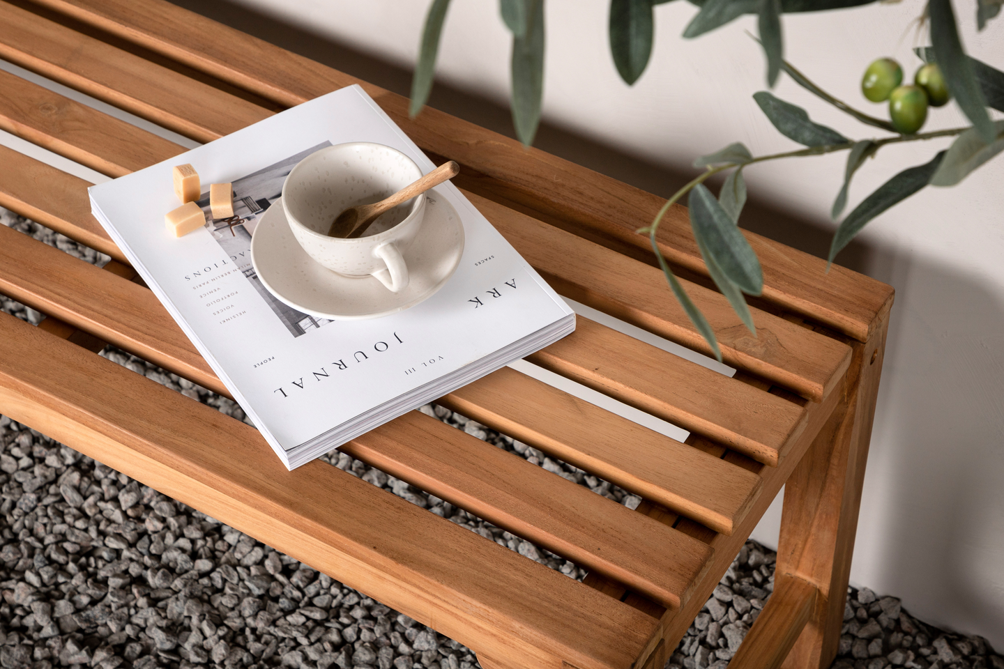 BÄNK KALMAR UTAN RYGGSTÖD TRÄ MATERIAL