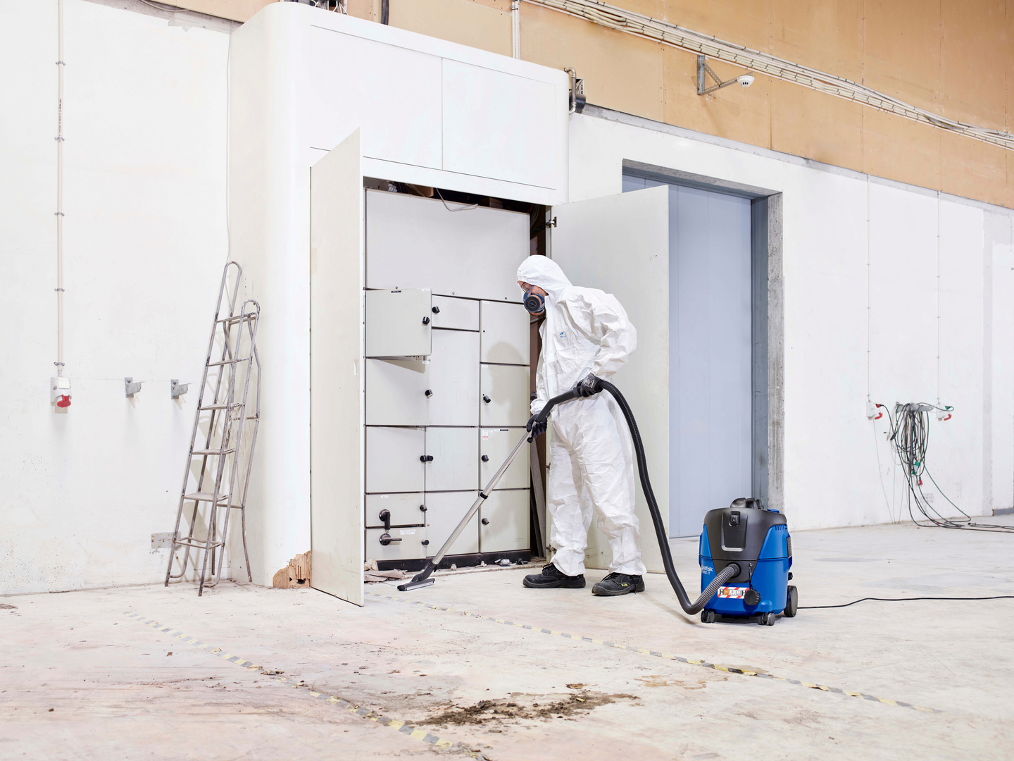 Märkä-kuivaimuri Nilfisk Aero 21-0H PC