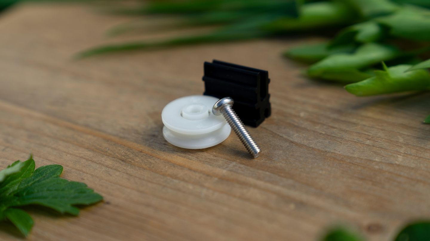 Ovirullat ja liuut+ mutterit Vitavia