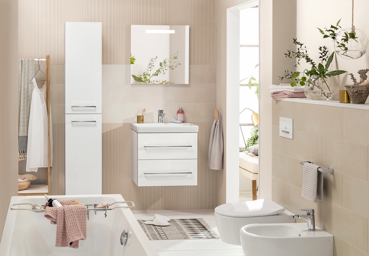 Allaskaappi Villeroy & Boch Avento 60cm valkoinen ilman allasta