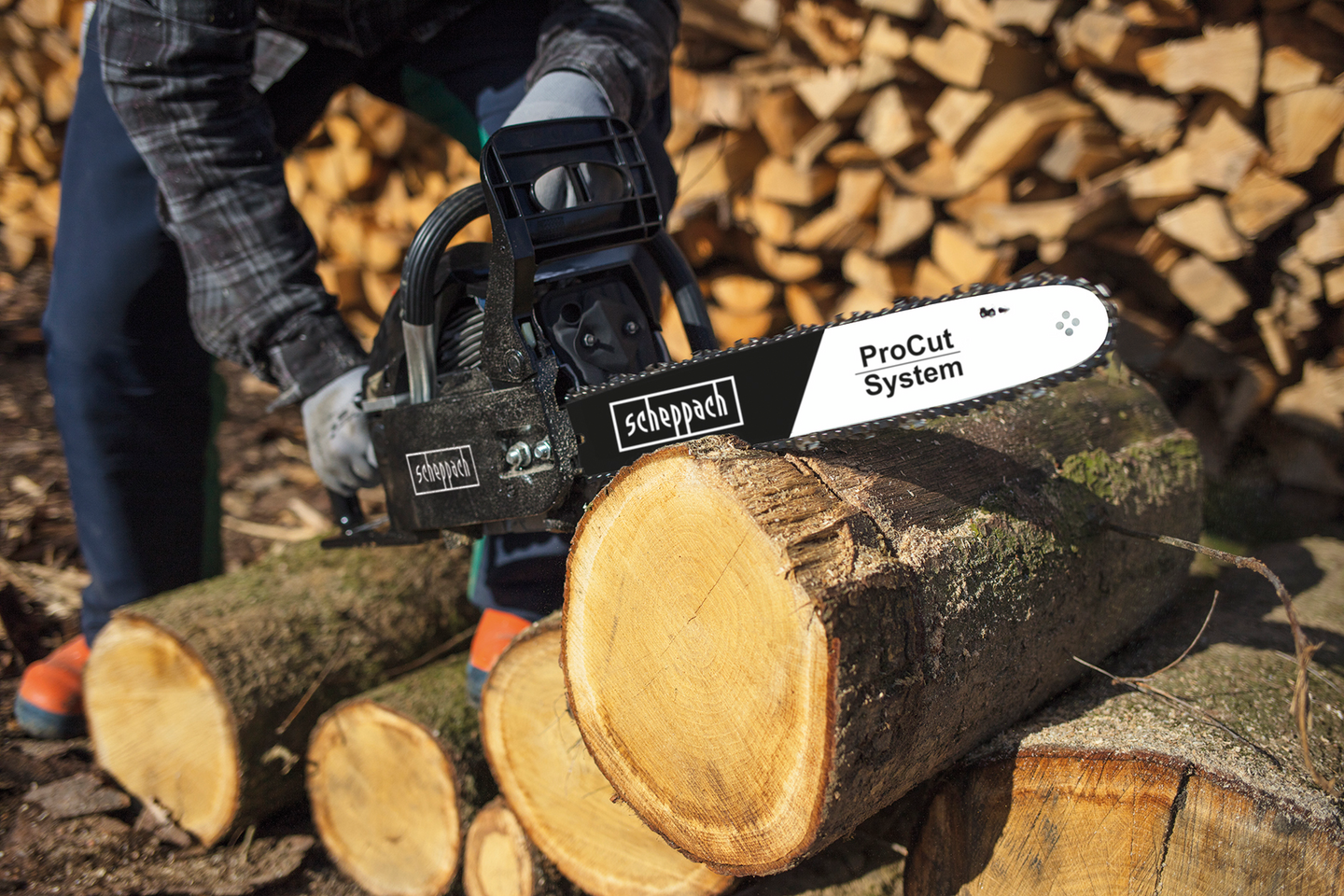 Moottorisaha Scheppach CSH46 2-tahti