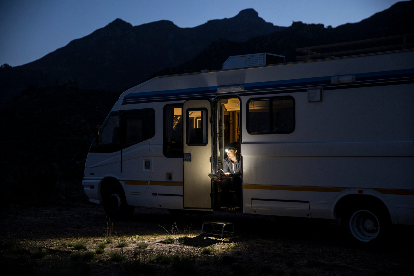 PANNLAMPA LED LENSER LEDLENSER MH10 LADDB LADDBAR