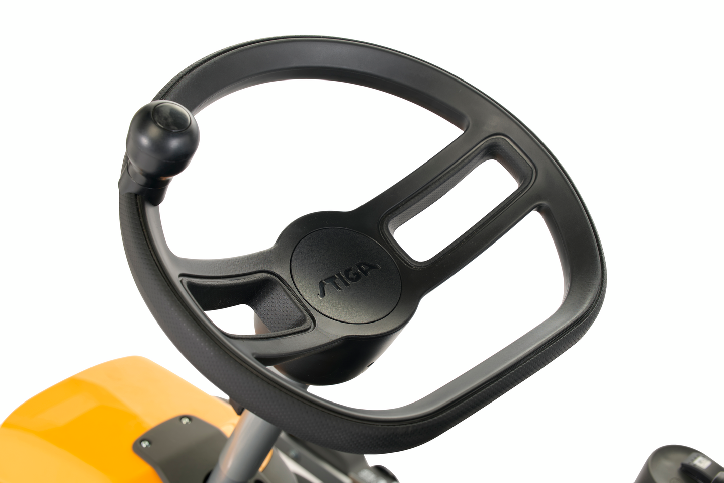 Etuleikkuri Stiga Park 500 + leikkuupöytä Stiga Park Combi 95 Q Plus