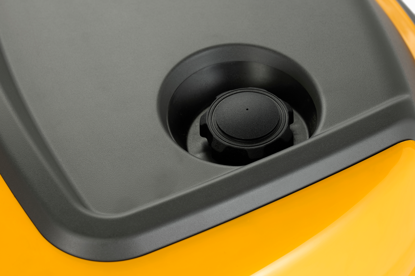 Etuleikkuri Stiga Park 500 ilman leikkuulaitetta