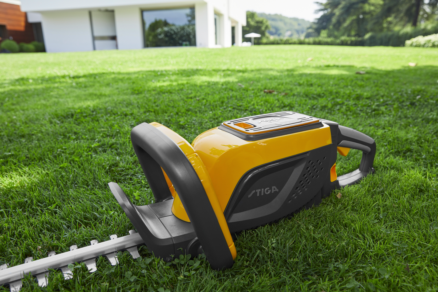 Akkupensasleikkuri Stiga HT 500E runko