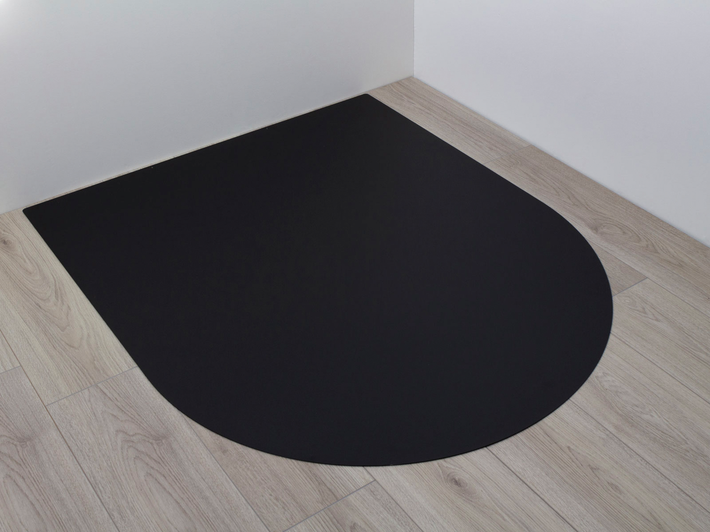 Suoja-alusta puolipyöreä 1200x1000mm mattamusta teräs