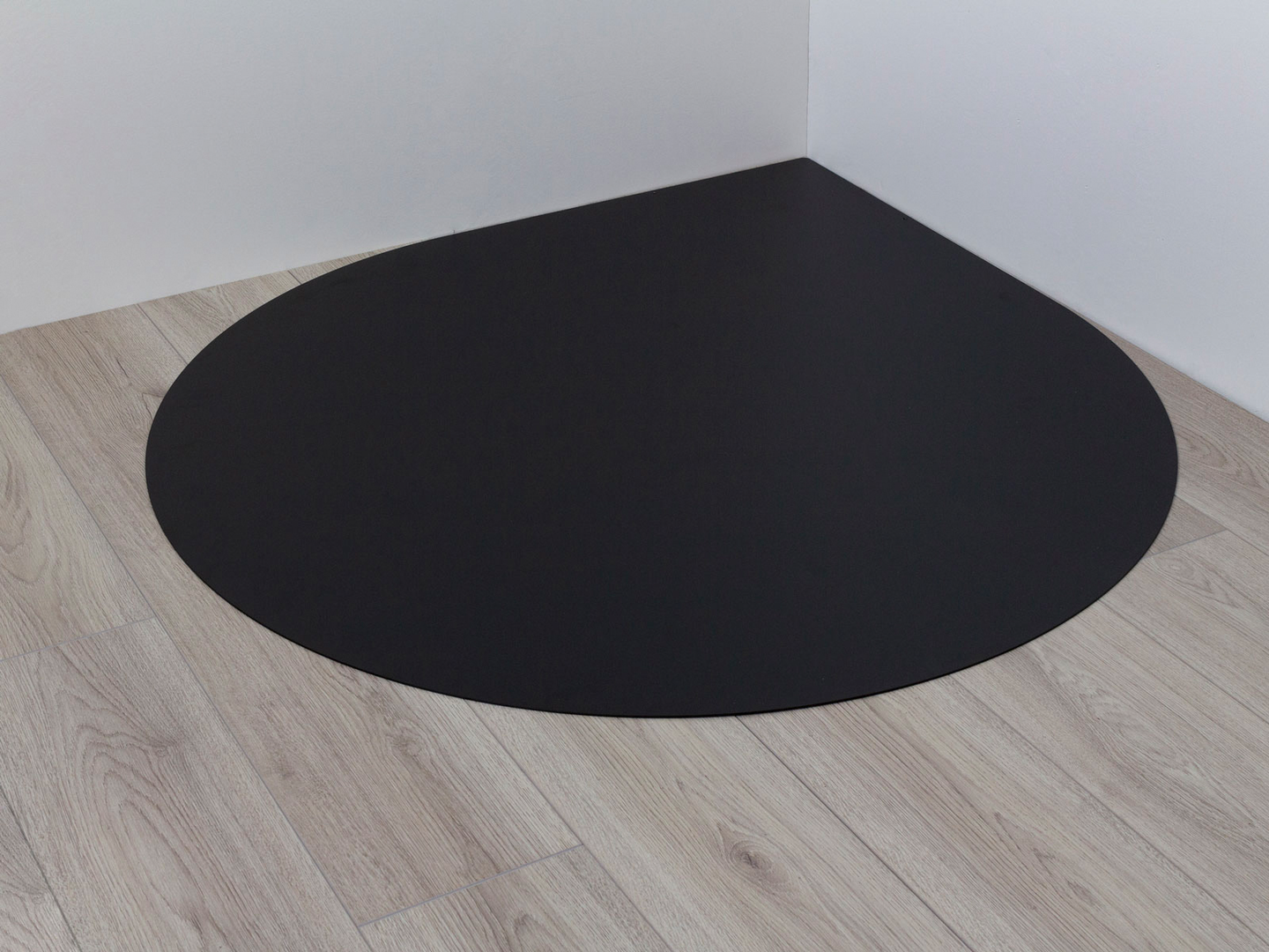 Suoja-alusta Pisara 1100x1100mm mattamusta teräs