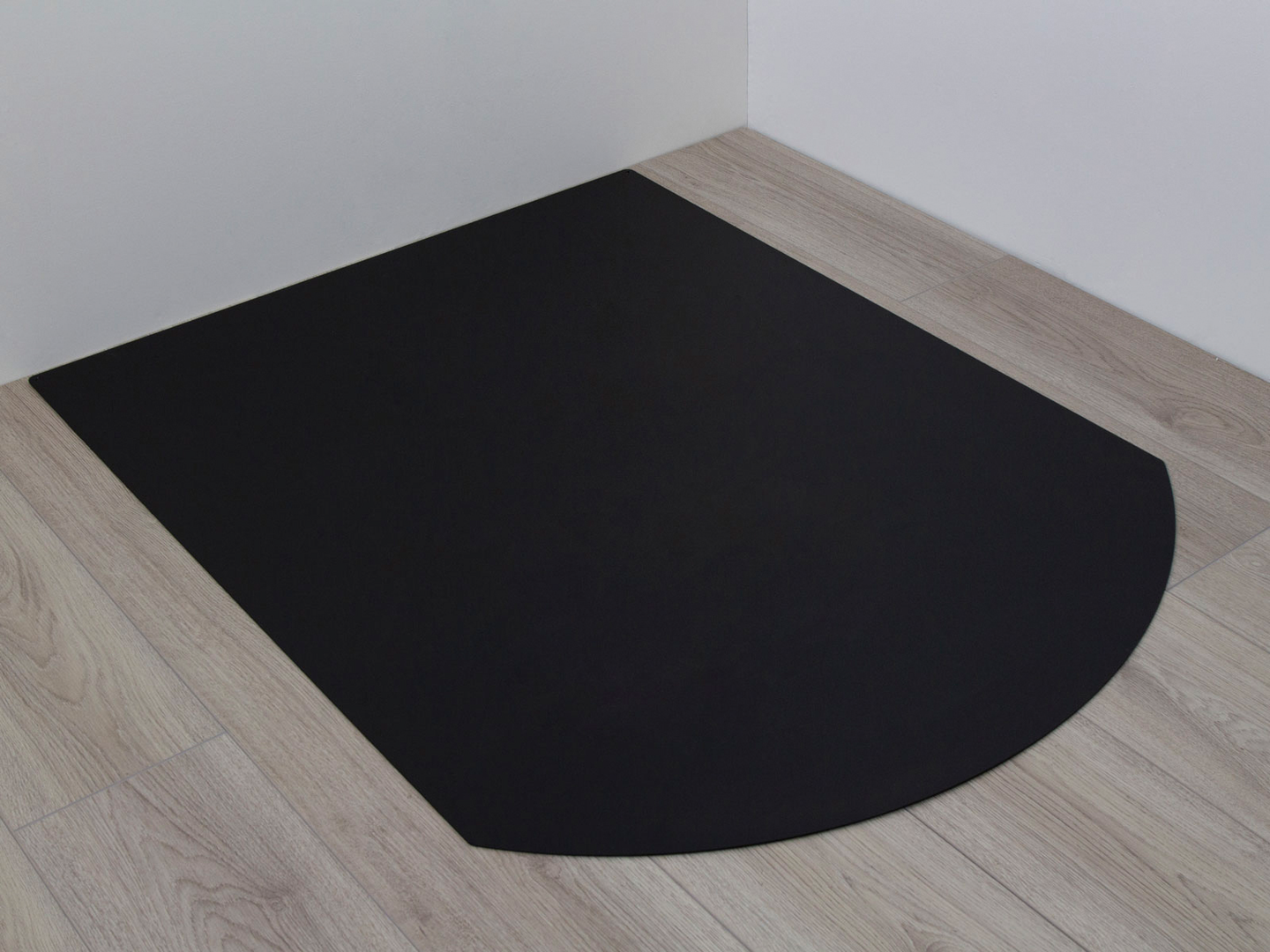 Suoja-alusta kulmikas 1100x850mm mattamusta teräs