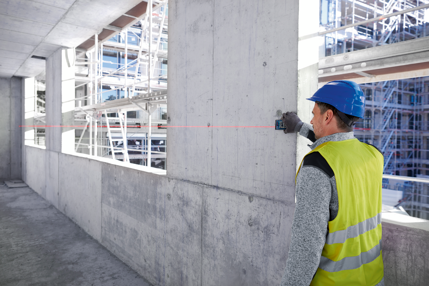 Laseretäisyysmittalaite Bosch GLM 100-25 C