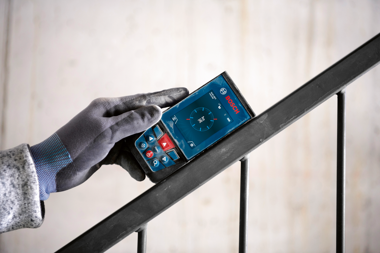 Laseretäisyysmittalaite Bosch GLM 100-25 C