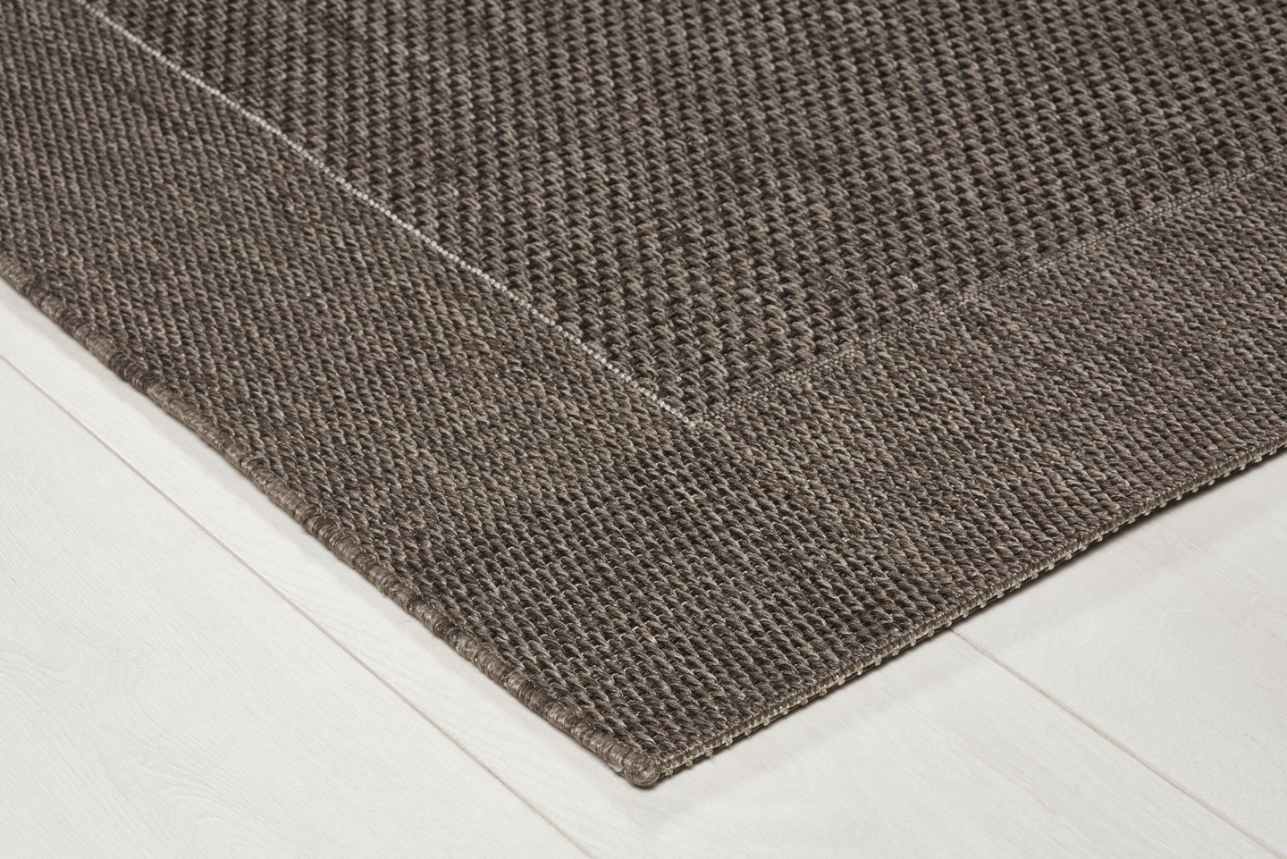 Sisä- ja ulkomatto Cello Greta 200x290cm ruskea