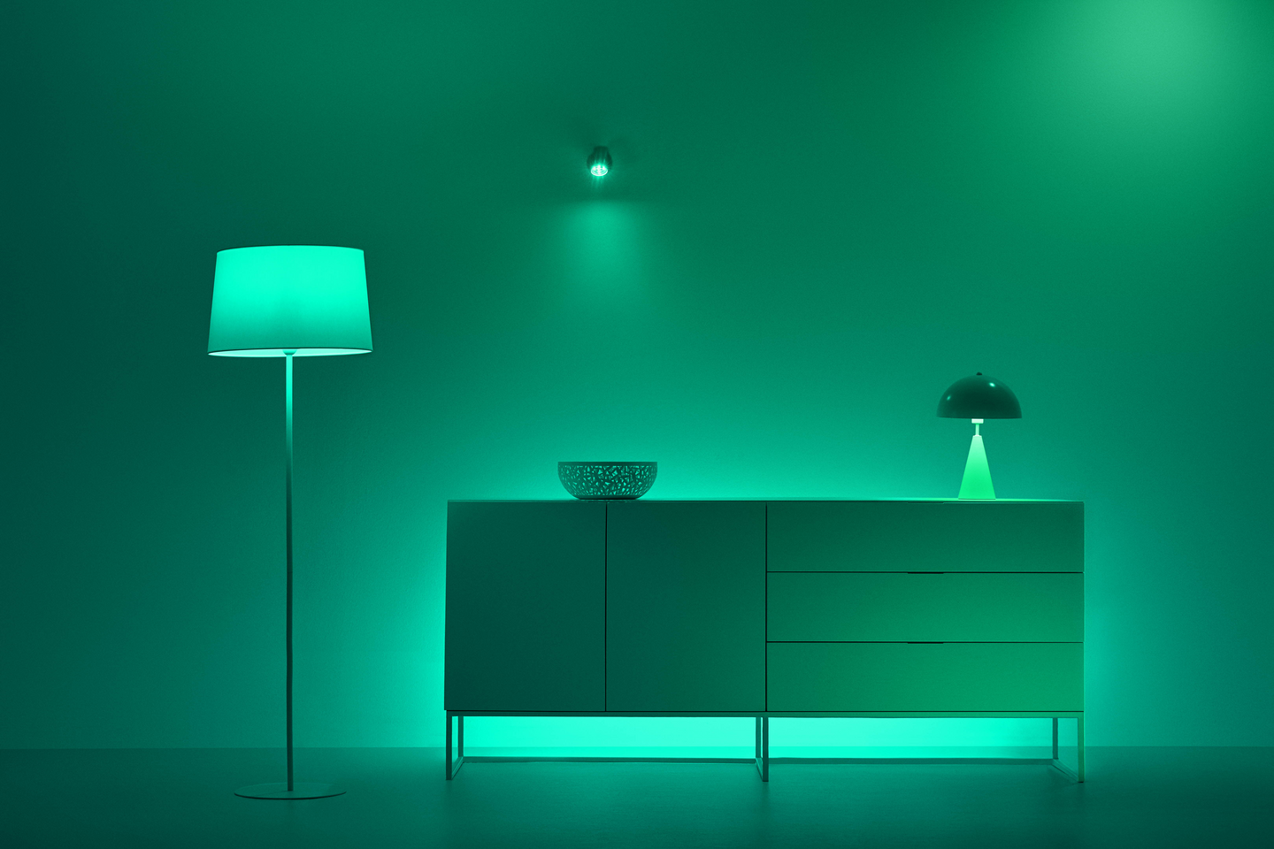 Led-lamppu WiZ wifi 150W A80 E27 RGB