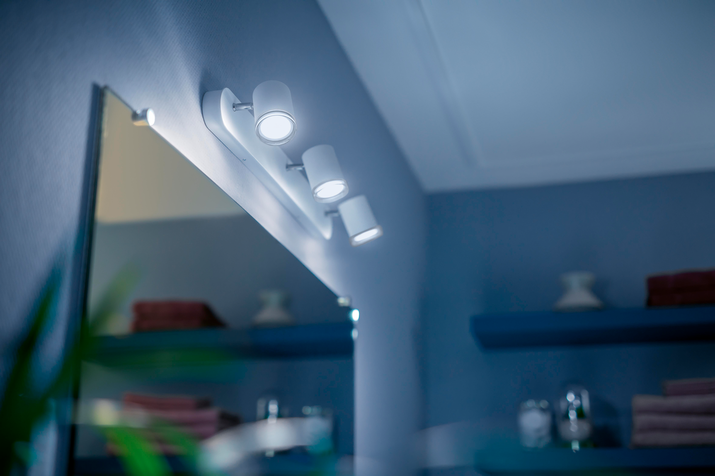 HUE PHILIPS HUE ADORE SPOT VIT 3X5.5W PHIL