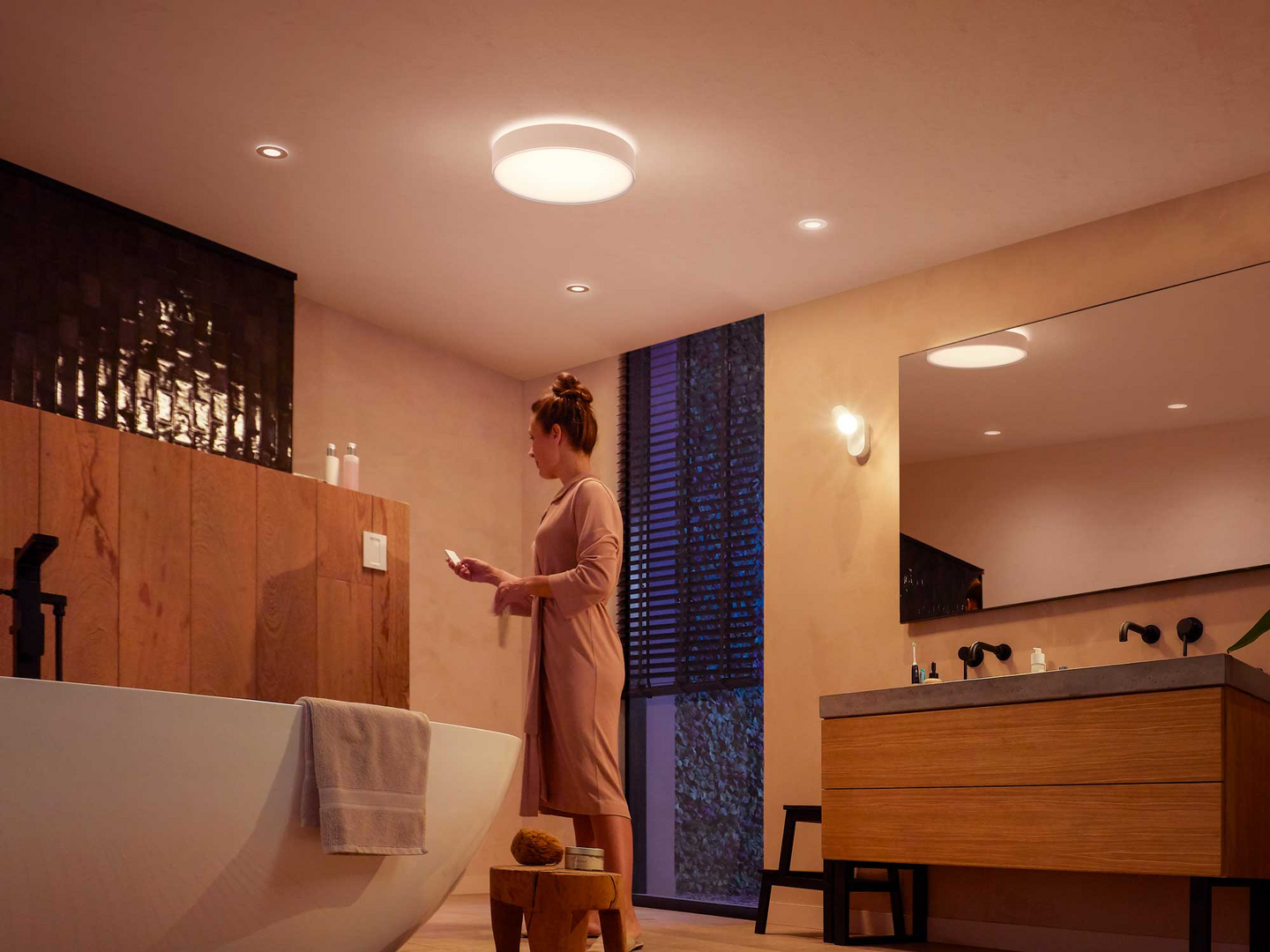 Kattovalaisin Philips Hue Devere L valkoinen