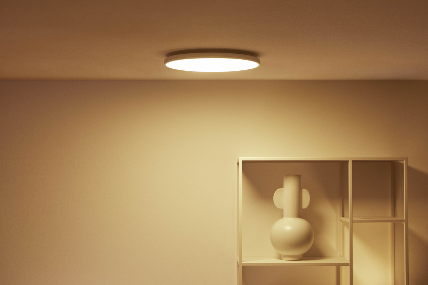 WIZ RUNE PLAFOND 21W VIT FÄRG