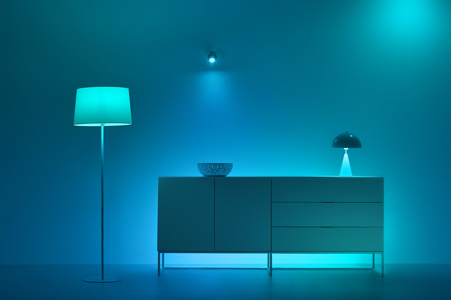 Led-lamppu WiZ wifi 40W P45 E27 RGB