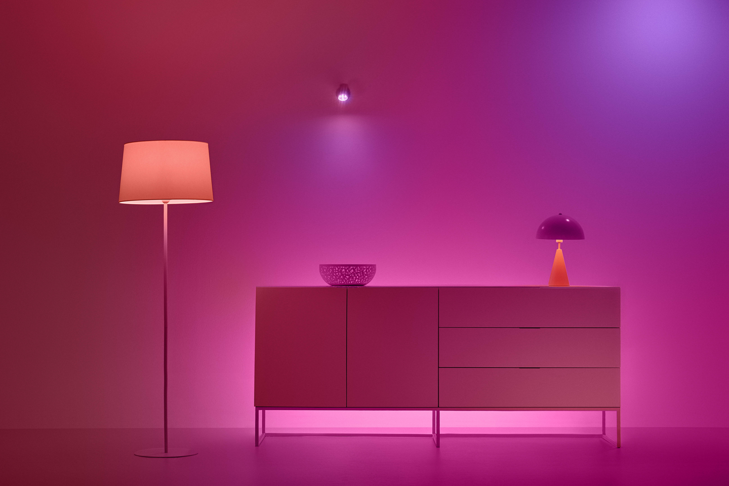 Led-lamppu WiZ wifi 40W P45 E27 RGB