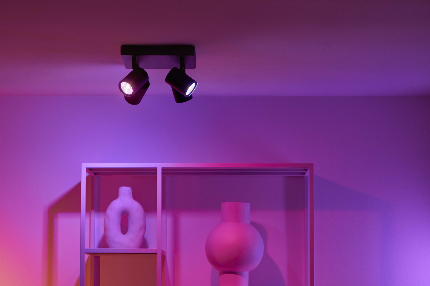 Kohdevalaisin WiZ Imageo musta 4x5W RGB