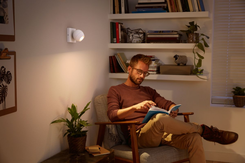 Kohdevalaisin Philips Hue Buckram valkoinen 5W