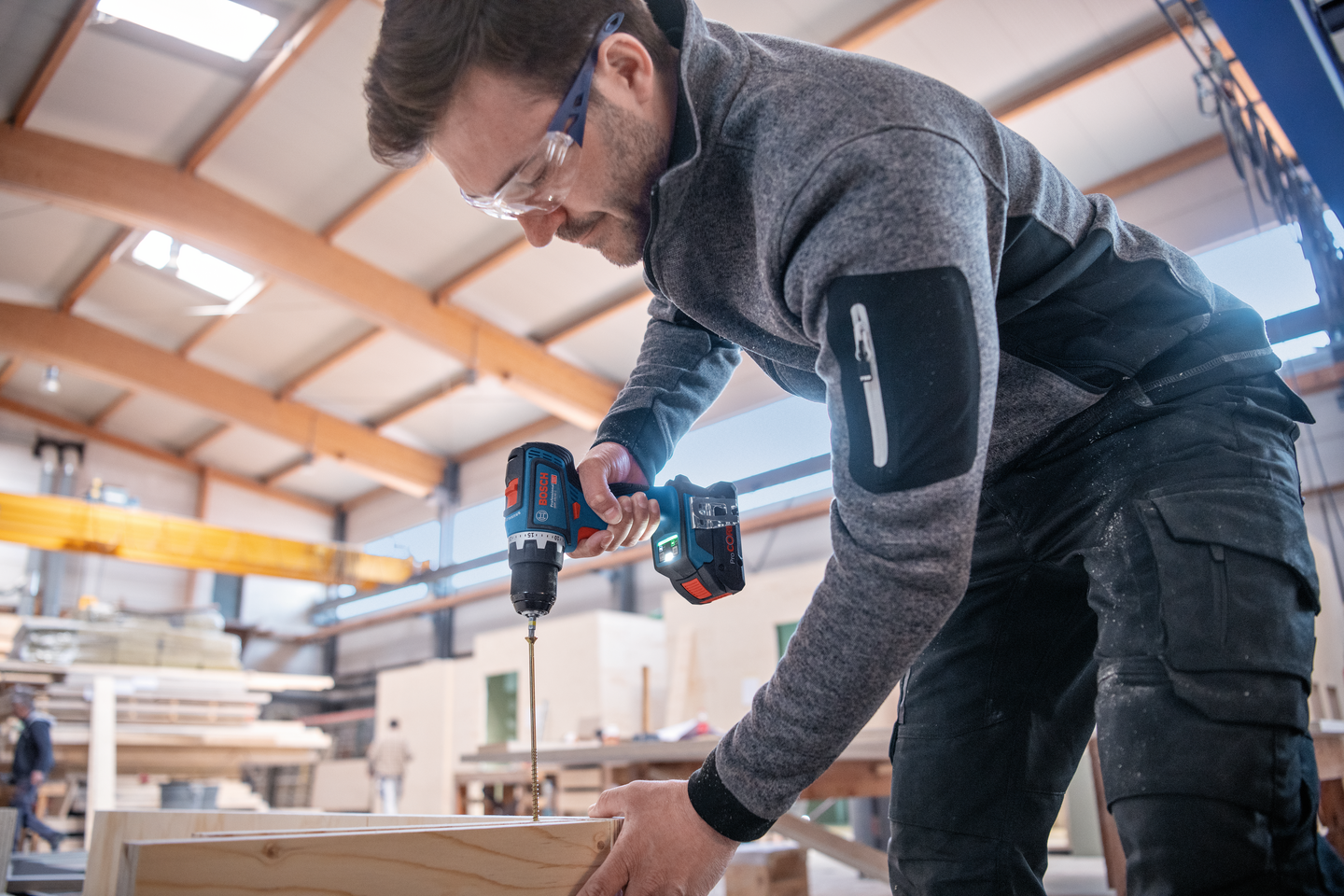 Akkuporakone Bosch GSR 18V-90 C 2x4,0Ah ProCore L-Boxx Bluetooth