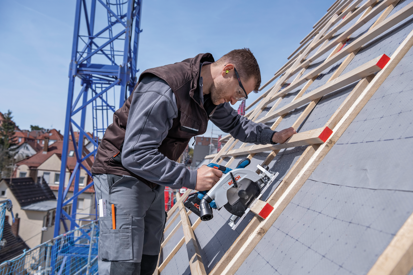 Akkukäsipyörösaha Bosch GKS 18V-57-2 Solo L-Boxx