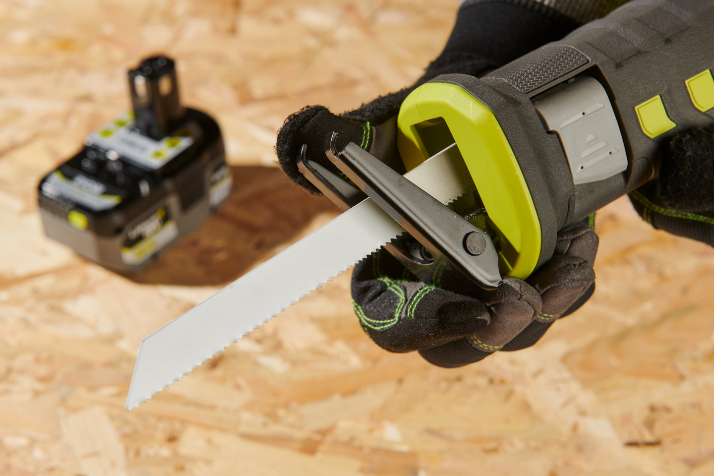 Akkupuukkosaha Ryobi RRS18-0 18V ONE+ runko