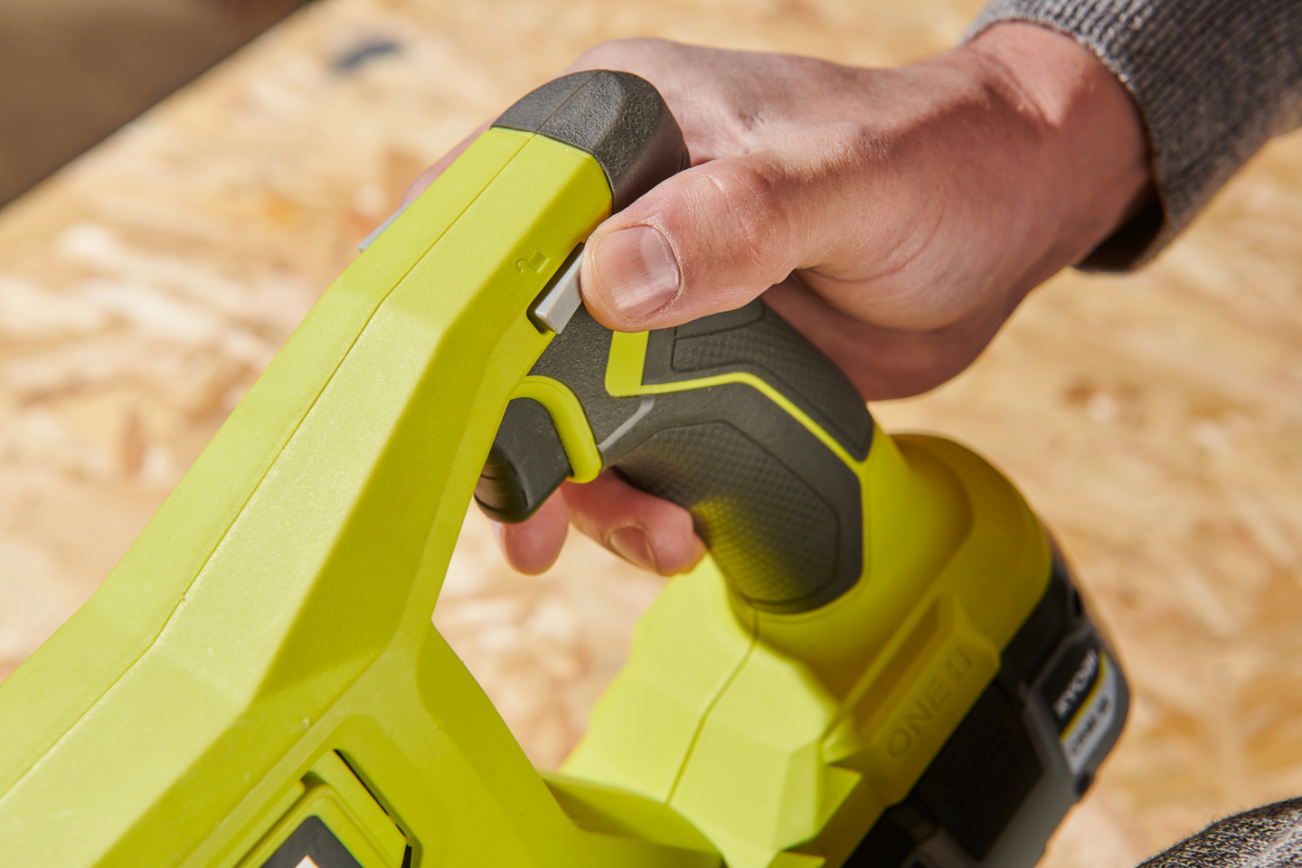 Akkupuukkosaha Ryobi RRS18-0 18V ONE+ runko