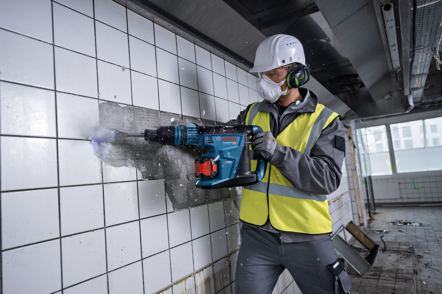 Akkuporavasara Bosch GBH 18V-40 C 2x5,5Ah ProCore XL-Boxx