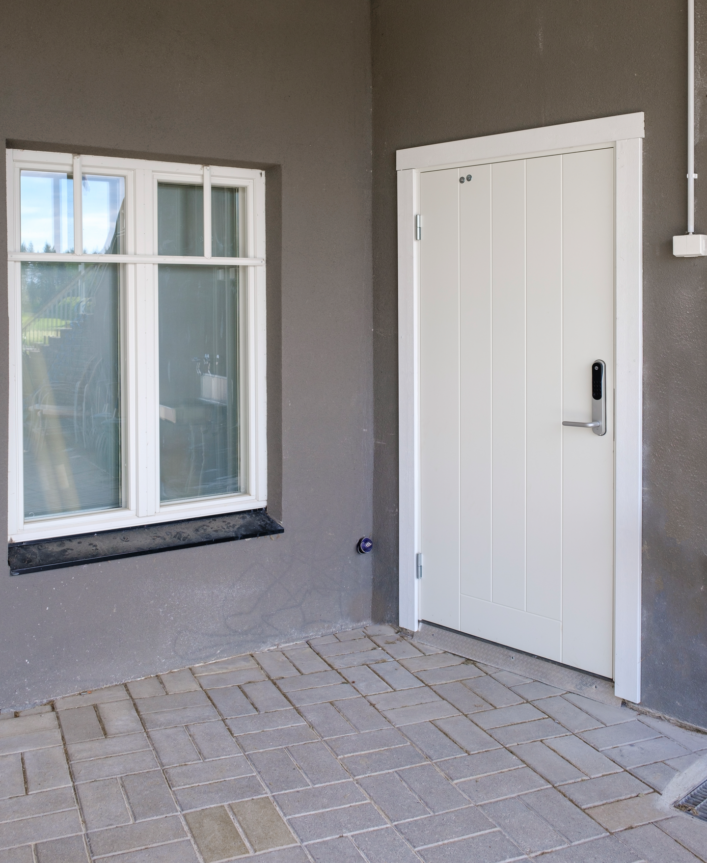 Ulko-ovi Swedoor Basic B0010